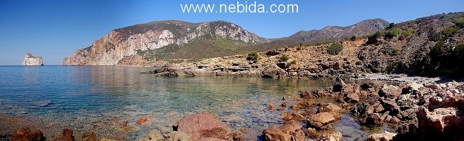 Mare della costa di nebida masua in Sardegna